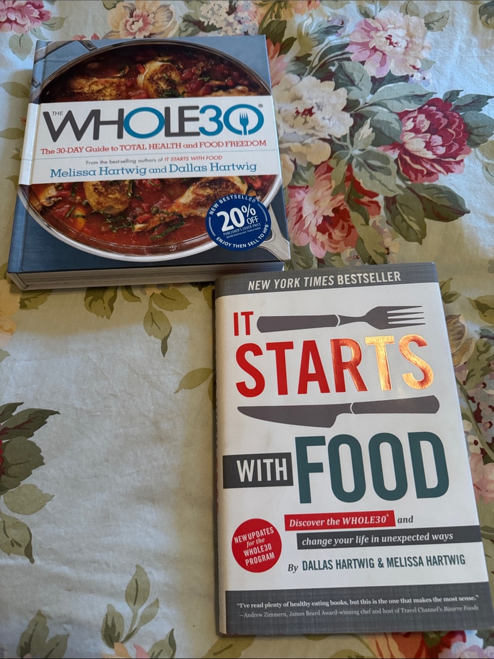 🆕🐷 The Whole 30 & It Starts With Food- 2 Hard Cover Books